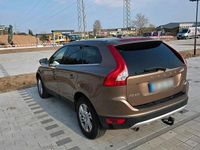 Gebraucht Volvo XC60 215 PS (158 kW) 2012 Braun SUV