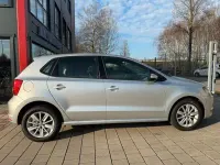 Gebraucht VW Polo Comfortline 60 PS (44 kW) 2017 Silber Limousine