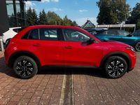 Neu Fiat 600 110 PS (80 kW) 2025 Rot SUV