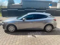 Gebraucht Mazda 3 Center-Line 120 PS (88 kW) 2014 Silber Limousine