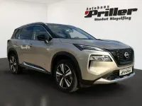 Gebraucht Nissan X-Trail Tekna 213 PS (156 kW) 2023 Silber SUV