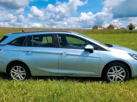 Gebraucht Opel Astra 136 PS (100 kW) 2018 Blau Kombi