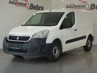 Gebraucht Peugeot Partner 99 PS (72 kW) 2019 Lack weiss banquise/deckende l Van / Kleinbus