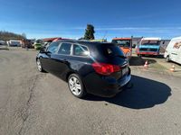 Gebraucht Opel Astra Design Edition 116 PS (85 kW) 2012 Schwarz Kombi