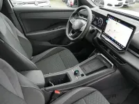Gebraucht VW T-Roc Cabriolet R-line 150 PS (110 kW) 2025 Weiß SUV