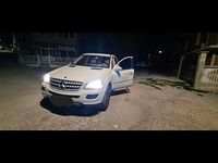 Gebraucht Mercedes ML320 224 PS (164 kW) 2009 Weiß SUV