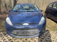 Gebraucht Ford Fiesta Trend 60 PS (44 kW) 2009 Blazerblau Kleinwagen
