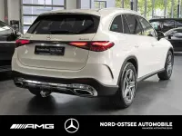 Gebraucht Mercedes GLC300 AMG 269 PS (197 kW) 2025 Polarweiß uni SUV
