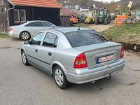 Gebraucht Opel Astra 125 PS (91 kW) 2002 Silber Limousine
