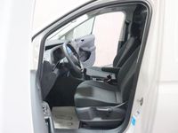 Gebraucht VW Caddy 102 PS (75 kW) 2021 Weiß Van / Kleinbus