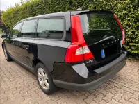 Gebraucht Volvo V70 136 PS (100 kW) 2010 Schwarz Kombi