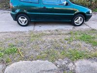 Second-hand VW Polo 65 CP (47 kW) 1996 Verde Hatchback