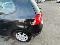 Gebraucht VW Golf IV 90 PS (66 kW) 2005 Schwarz Kleinwagen