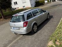 Gebraucht Opel Astra 116 PS (85 kW) 2008 Silber Limousine