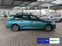 Gebraucht Peugeot 308 131 PS (96 kW) 2023 Blau Kombi