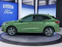 Gebraucht Ford Kuga ST-Line 186 PS (136 kW) 2025 Bursting green metallic SUV