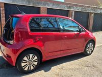 Second-hand VW e-up! 61 kW (83 CP) 2021 Roșu Hatchback