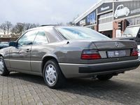 gebraucht Mercedes E300 CE C124 *KLIMA*SHZ*SRA*LEDER*SD*GARANTIE*