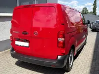 Gebraucht Opel Vivaro 136 PS (100 kW) 2022 Rot Van / Kleinbus