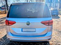 Gebraucht VW Touran Sound 116 PS (85 kW) 2017 Silber Van / Kleinbus