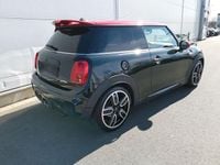Second-hand Mini John Cooper Works 231 CP (169 kW) 2020 Verde Hatchback