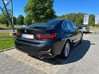 gebraucht BMW 330 i Luxury Line