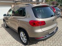 gebraucht VW Tiguan Lounge Sport,AHK,Klimaautomatik,Sitzheizung