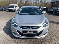 Gebraucht Hyundai i40 Edition 135 PS (99 kW) 2012 Silber Kombi