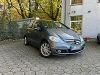 Gebraucht Mercedes A180 Avantgarde 115 PS (84 kW) 2010 Grau Coupé