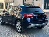 Gebraucht Mercedes GLA220 177 PS (130 kW) 2017 Blau SUV