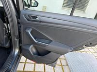 Gebraucht VW T-Roc 150 PS (110 kW) 2023 Grau SUV