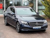 Gebraucht Mercedes E300 306 PS (225 kW) 2019 Blau Limousine