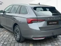 Neu Skoda Octavia Selection 150 PS (110 kW) 2026 Grau Kombi