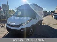 Gebraucht Iveco Daily 116 PS (85 kW) 2017 Weiß Van / Kleinbus