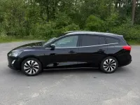 Gebraucht Ford Focus Active 120 PS (88 kW) 2019 Schwarz Limousine