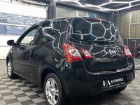 Gebraucht Renault Twingo 75 PS (55 kW) 2012 Schwarz Kleinwagen