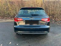 Gebraucht Audi A3 Sportback 120 PS (88 kW) 2014 Schwarz Kleinwagen