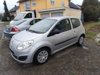 Gebraucht Renault Twingo Authentique 58 PS (42 kW) 2009 Silber Kleinwagen