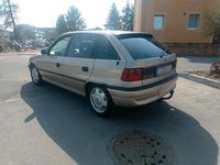 Gebraucht Opel Astra 75 PS (55 kW) 1997 Gold Limousine