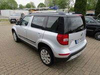 gebraucht Skoda Yeti 2.0 TDI Ambition Outdoor SHZ GRA PDC XENON