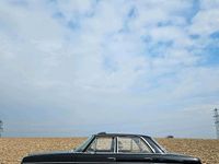 Gebraucht Mercedes 280 185 PS (136 kW) 1972 Schwarz Limousine