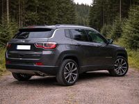 Gebraucht Jeep Compass Limited 140 PS (102 kW) 2019 Andere farben SUV