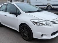 Gebraucht Toyota Auris 100 PS (73 kW) 2011 Weiß Limousine