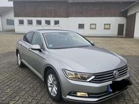 Gebraucht VW Passat Comfortline 150 PS (110 kW) 2016 Grau Limousine
