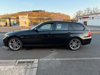 Gebraucht BMW 318 122 PS (89 kW) 2007 Schwarz Kombi