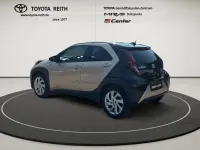 Gebraucht Toyota Aygo X Pulse 72 PS (52 kW) 2022 Ginger beige (4u9)/ black mica SUV