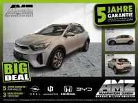 Używany Kia Stonic Vision 101 KM (74 kW) 2023 Srebrny SUV