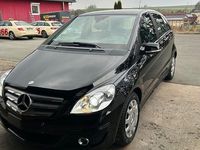 Gebraucht Mercedes B180 109 PS (80 kW) 2011 Schwarz Van / Kleinbus
