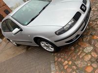 Second-hand Seat Leon 105 CP (77 kW) 2002 Argintiu Hatchback