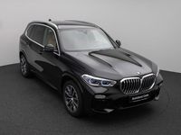 Gebraucht BMW X5 M Sport 394 PS (289 kW) 2021 Saphirschwarz metallic475braun SUV